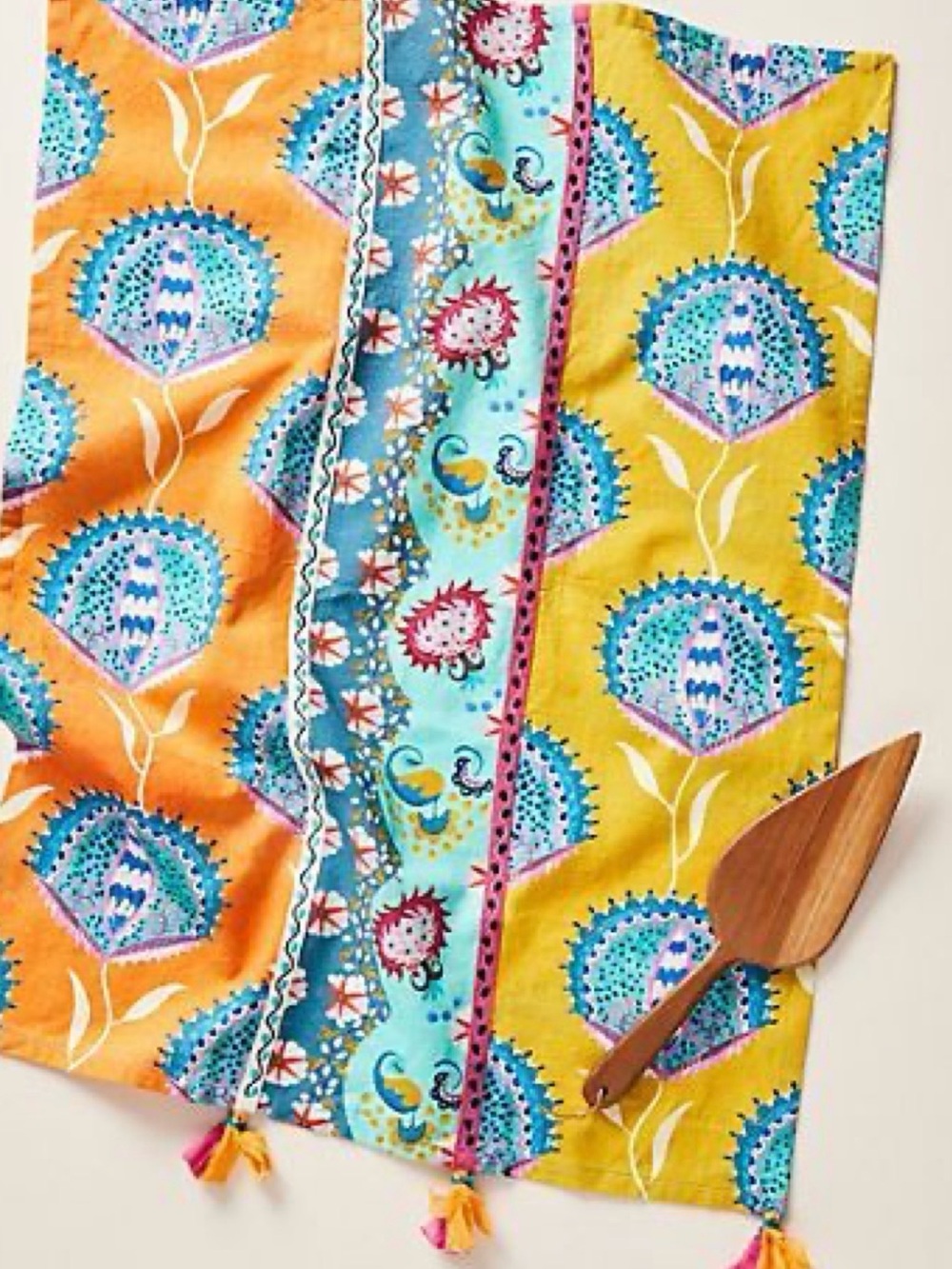 New🌟Anthropologie-Vibrant Floral Tassel Dish Towel